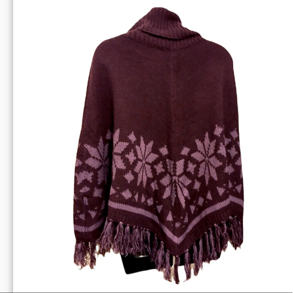 NWT Bandolino Boho Sweater Poncho. Size L. - Picture 2 of 5